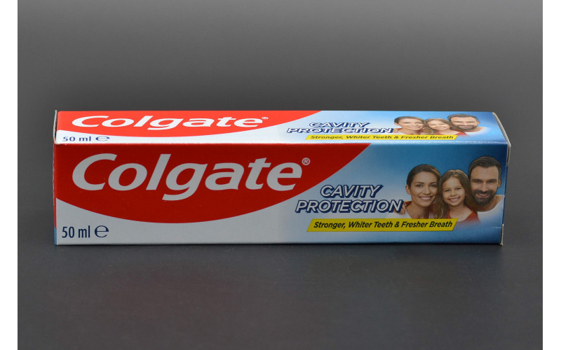 Зубна паста "Colgate" / Максимальний захист / 50мл