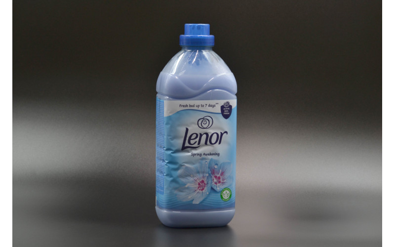 Кондиціонер для білизни "Lenor" / Пробудження весни / 1,6л