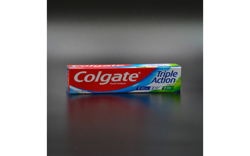 Зубна паста "Colgate" / Потрійна дія / 125мл