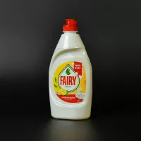 Засіб для миття посуду Fairy / Лимон / 450 мл Засіб для миття посуду Fairy / Лимон / 450 мл